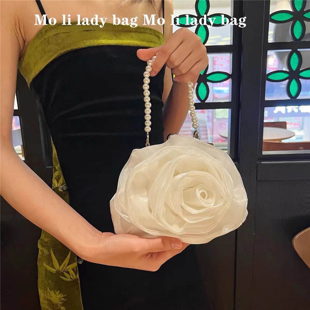 Interior Design Elegant - Tas tangan bunga Satin desainer mewah