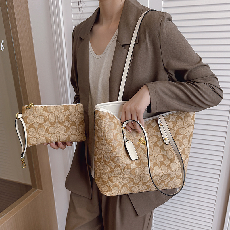 Interior Design Elegant - Tas Bahu Wanita Desainer Mewah Kapasitas