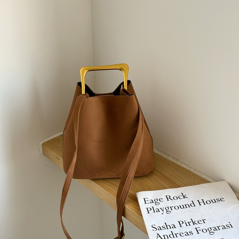 Interior Design Elegant - Tas Selempang Wanita Mewah Bahan Suede