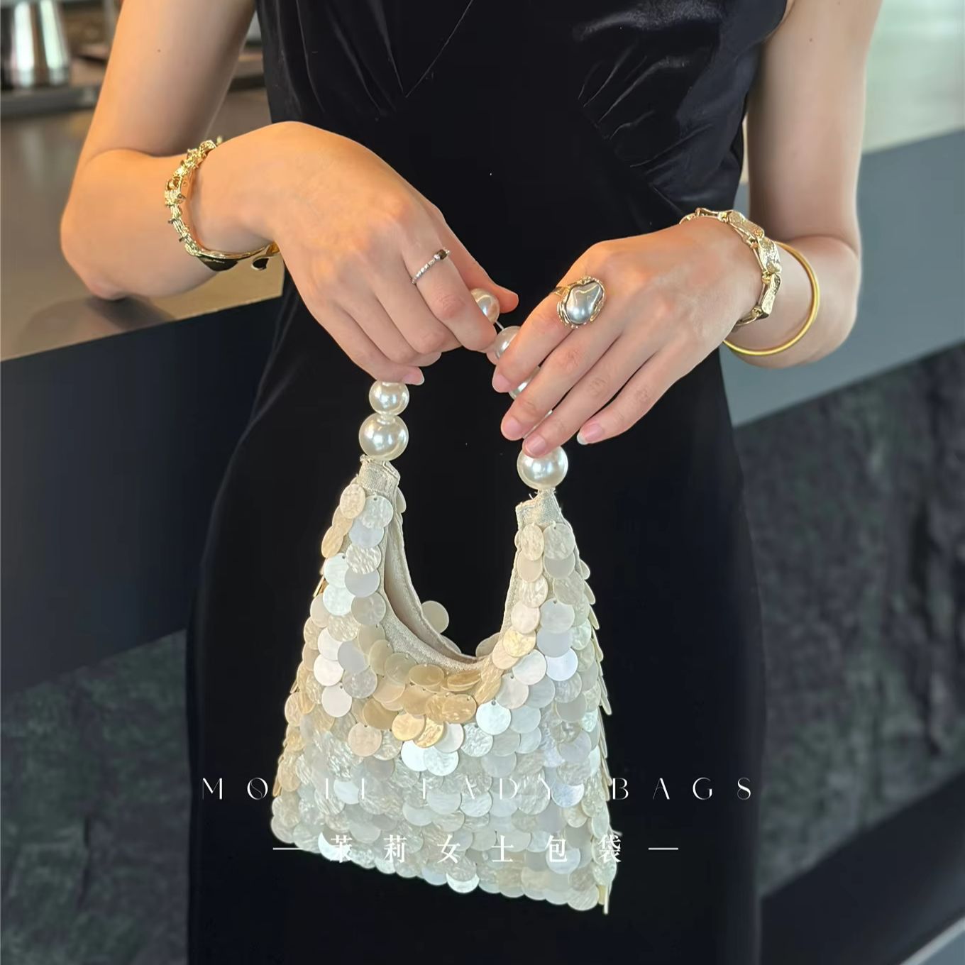 Tas Tangan Wanita Berpayet Ker - Interior Design Elegant ulasan dan harga