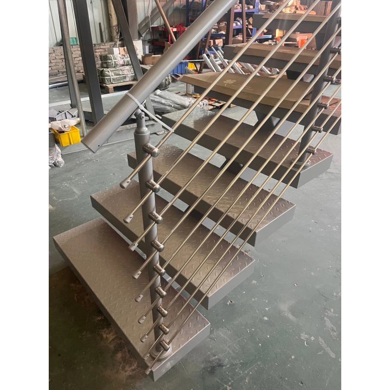 Pagar Tangga Stainless Steel D - Interior Design Usa ulasan dan harga