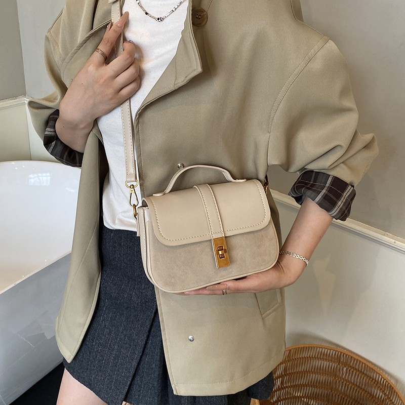 Tas Selempang Mini Persegi Ber - Interior Design Elegant ulasan dan harga