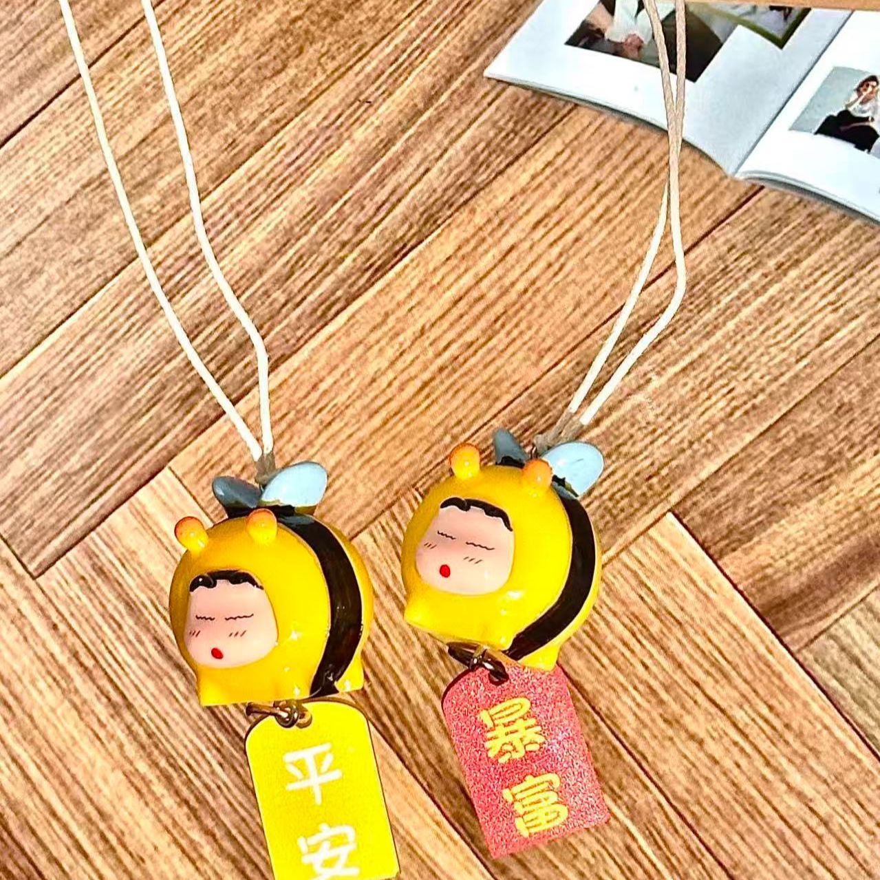 Figur Cosplay Crayon Shin-chan - Interior Design Application ulasan dan harga